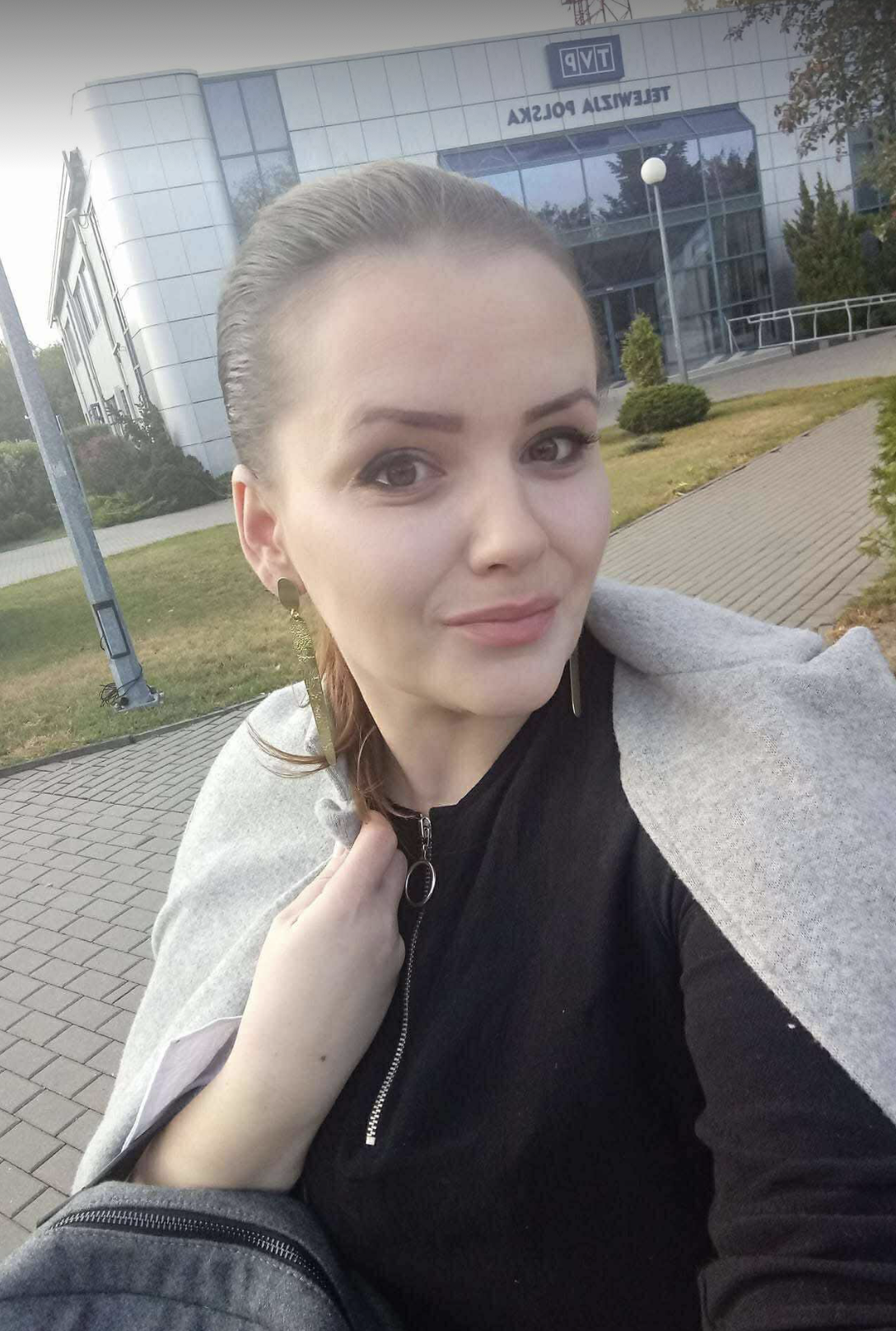 Angelina Felchner - Stylistka Osobista Bydgoszcz podczas konsultacji wizerunkowej